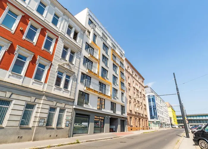Brand New #62 With Free Secure Parking In The Center
